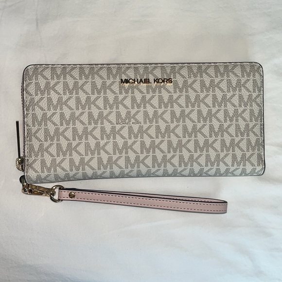 Michael Kors Jet Set Travel Wallet Large Continental powder blush wristlet - Picture 1 of 8